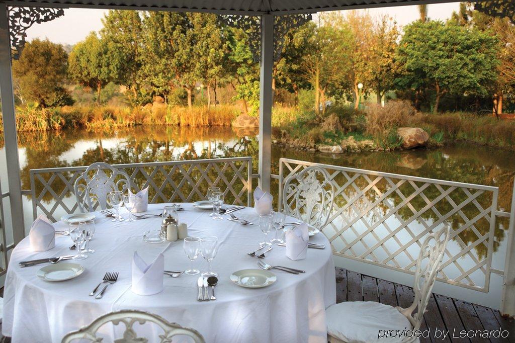 Gooderson Fabz Garden Hotel Sandton Restaurant photo
