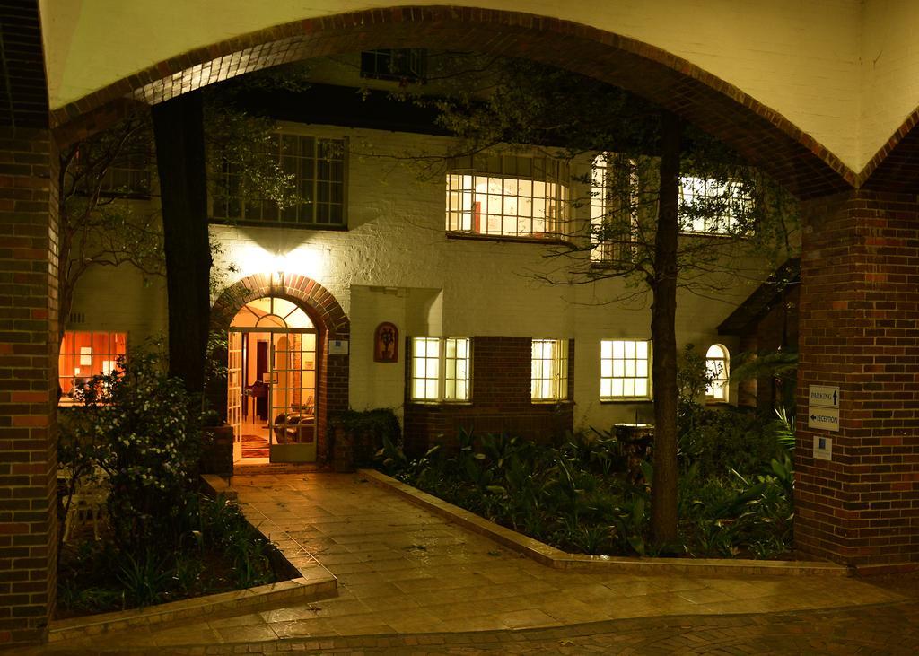Gooderson Fabz Garden Hotel Sandton Exterior photo
